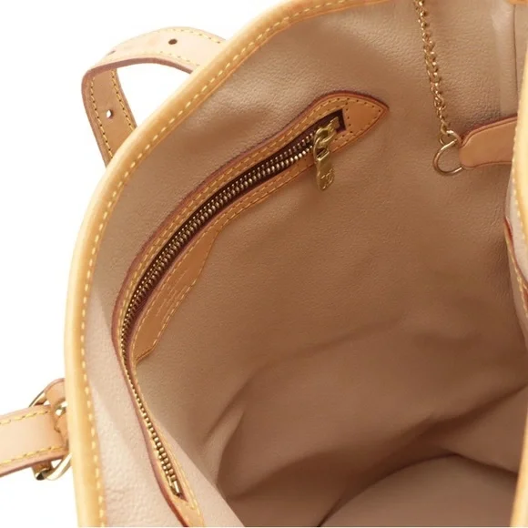 Louis Vuitton Marais GM Bucket Bag in Monogram Canvas and Leather - EUC - Picture 5 of 13